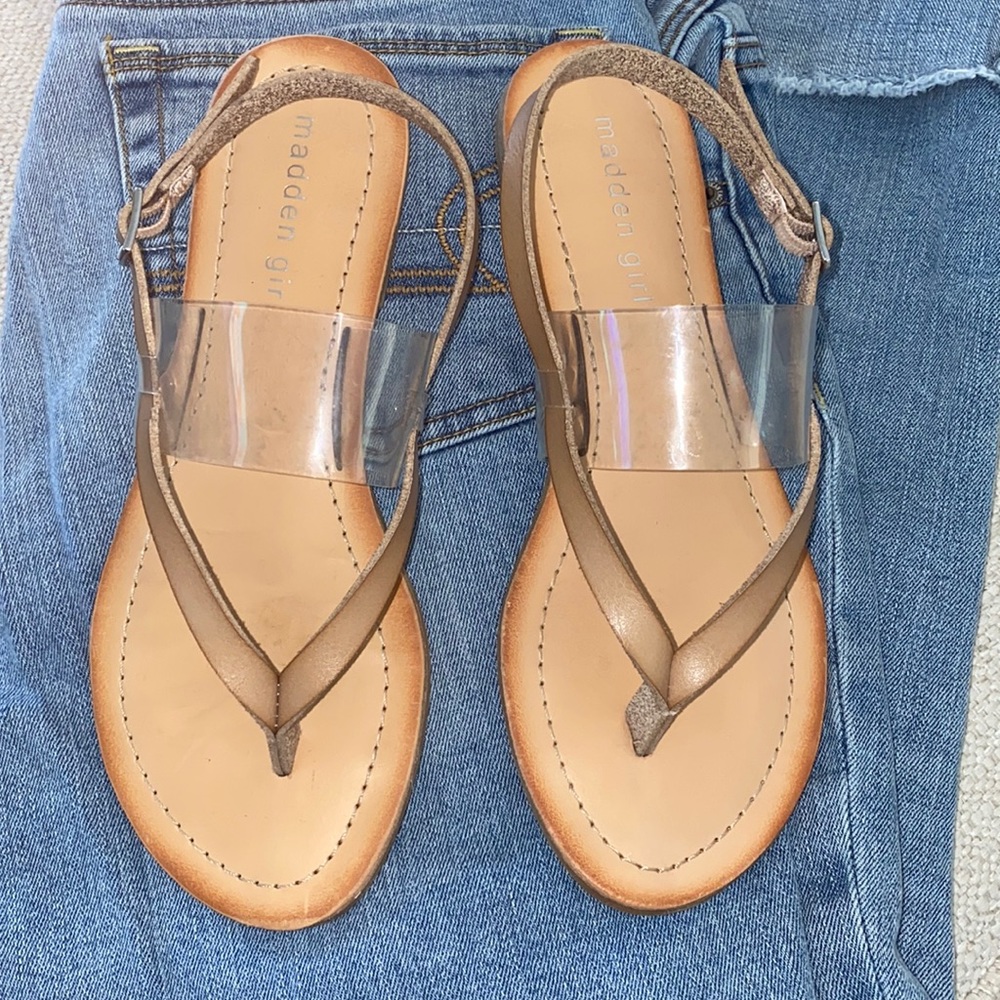 Sandal